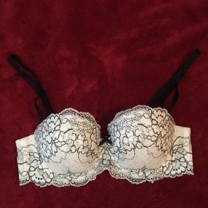 Victoria’s Secret bra